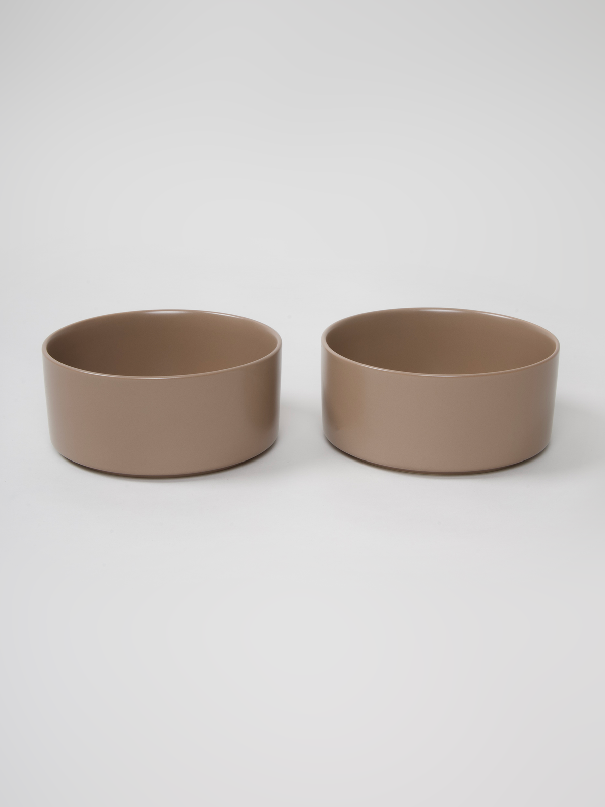 Oli ceramic dog bowl in cacao