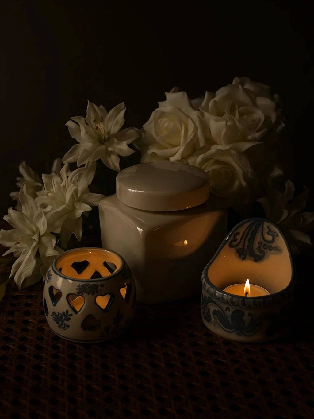 Sileo ceramic pet urn