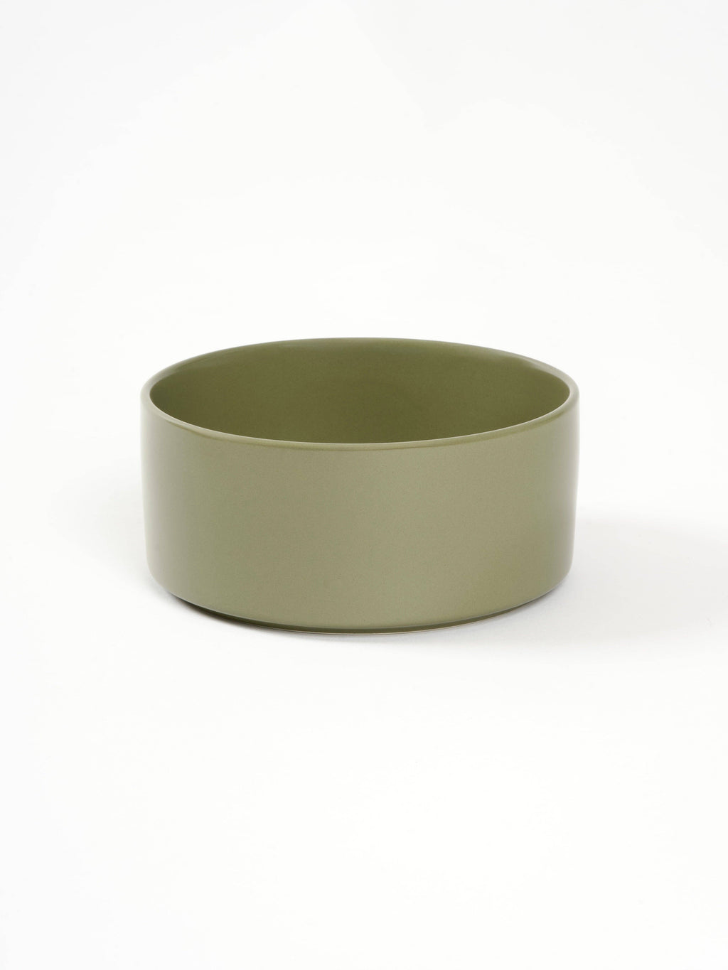 Oli ceramic dog bowl in olive